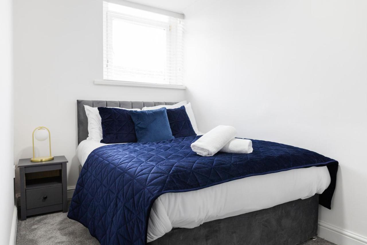 Chic Urban 2 Bedroom Apartments Cardiff Esterno foto