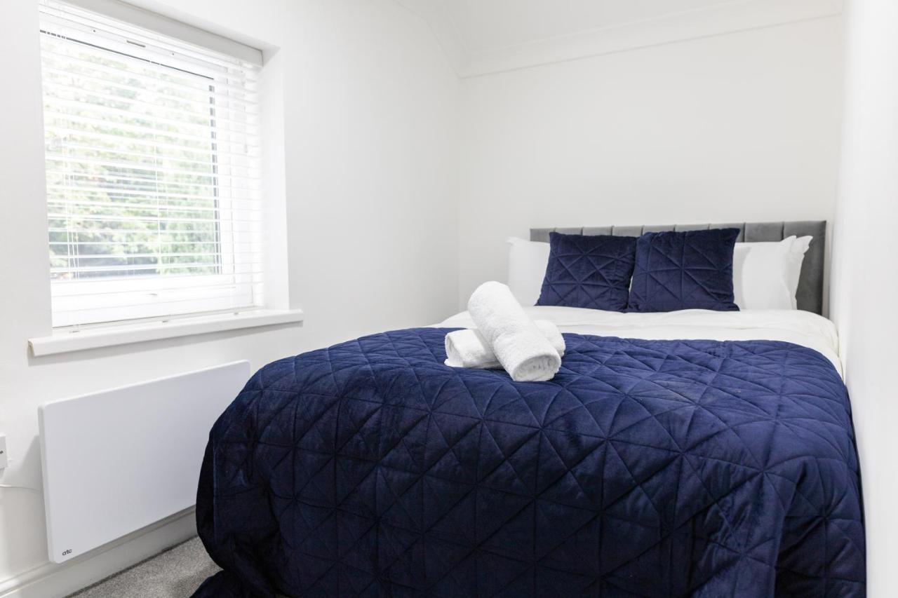 Chic Urban 2 Bedroom Apartments Cardiff Esterno foto