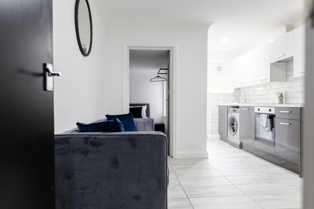 Chic Urban 2 Bedroom Apartments Cardiff Esterno foto